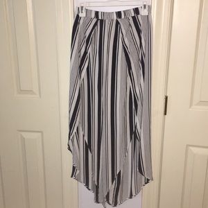 Blue and white striped flowy pants. Size S